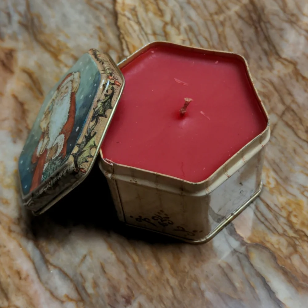 Cinnamon scents Christmas Candle